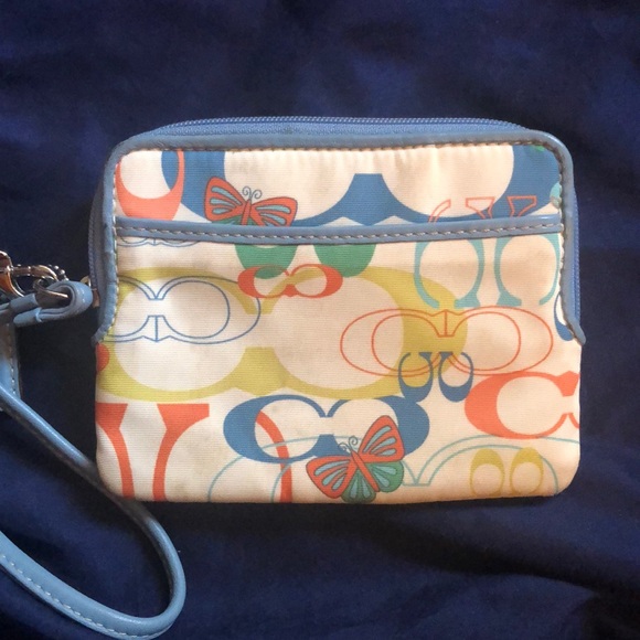 Coach Wallet Chain - Picture 3 of 4